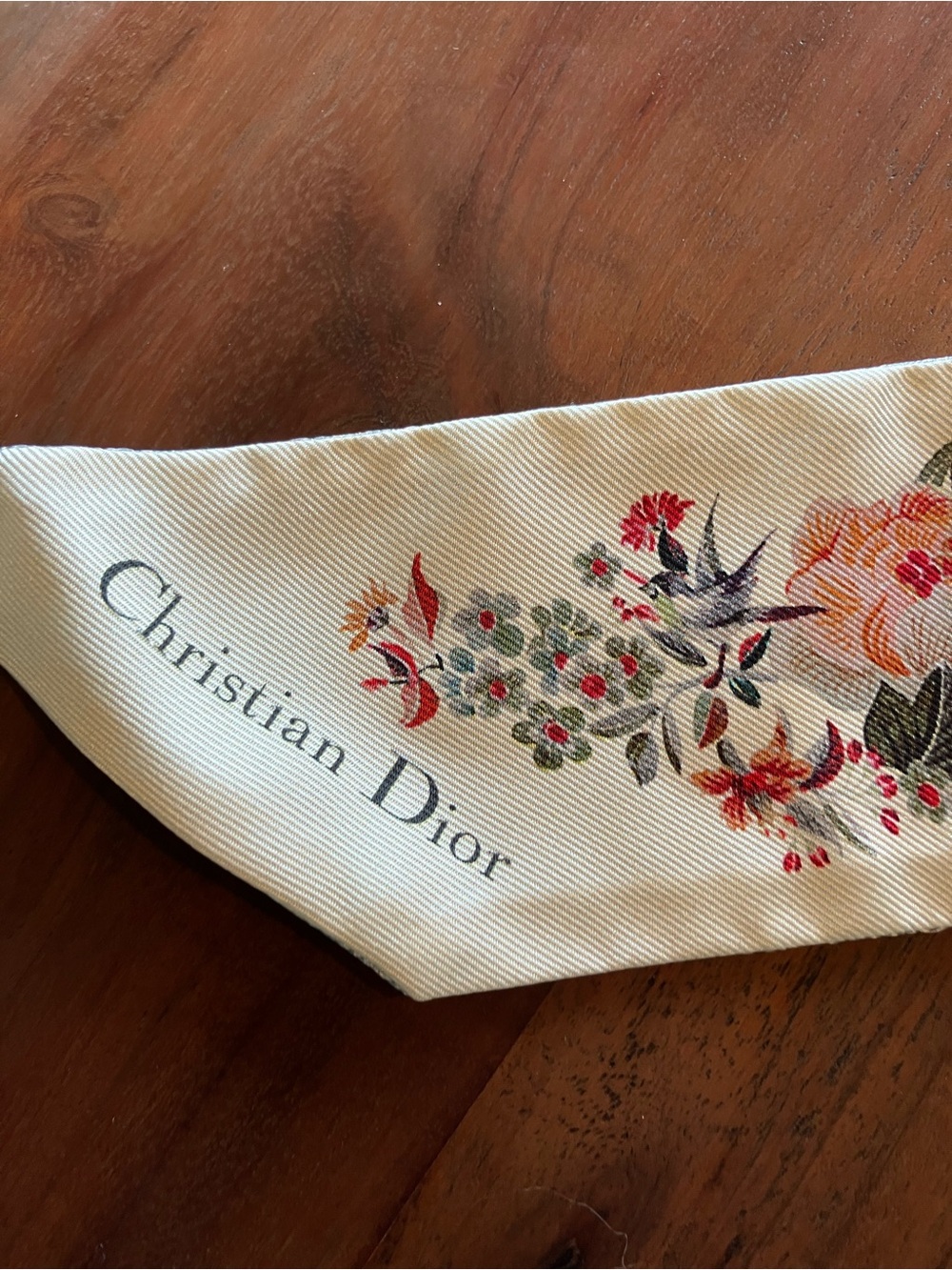 Dior Floral Cream Silk accessory for your bag or hair with Multicolor Bouquet - Picture 4 of 10